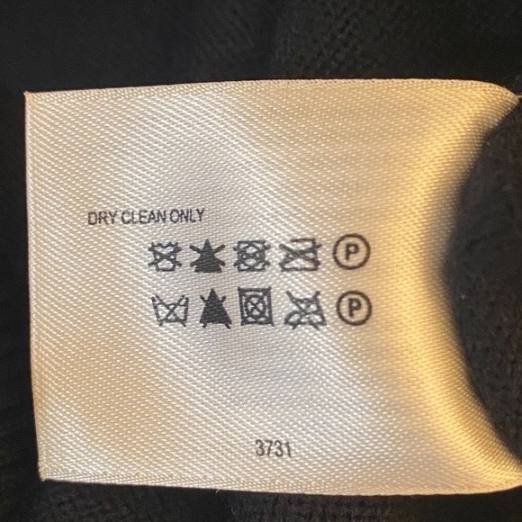 346 Brooks Brothers Men's Black Merino Wool V-Neck Sweater Size Large - Picture 7 of 11